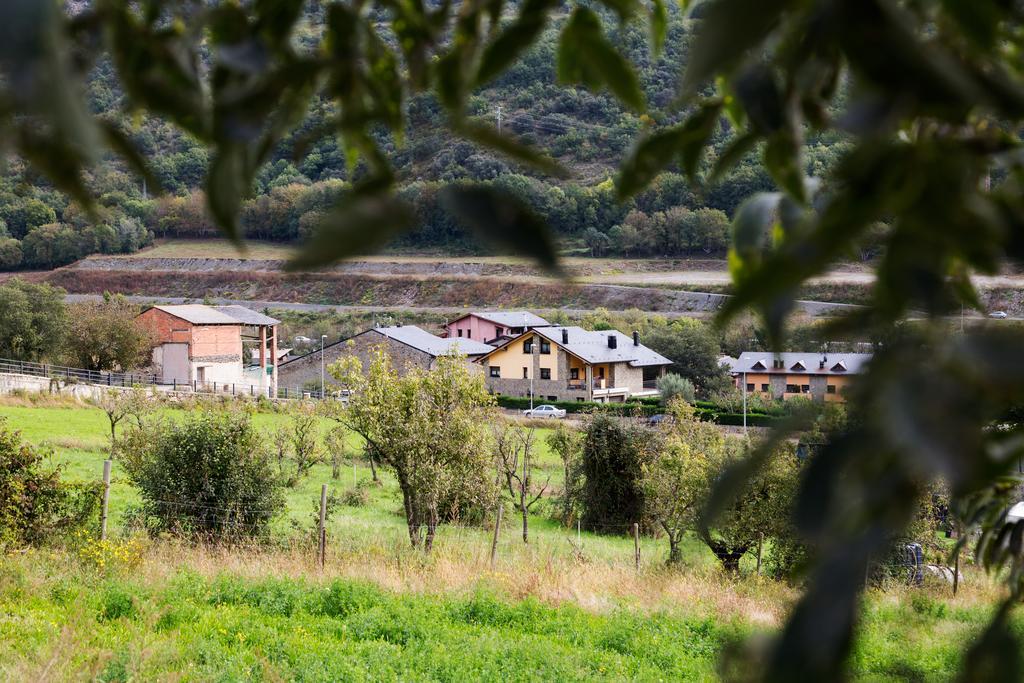Allotjament Rural Cal Miquel Anserall  Exteriér fotografie